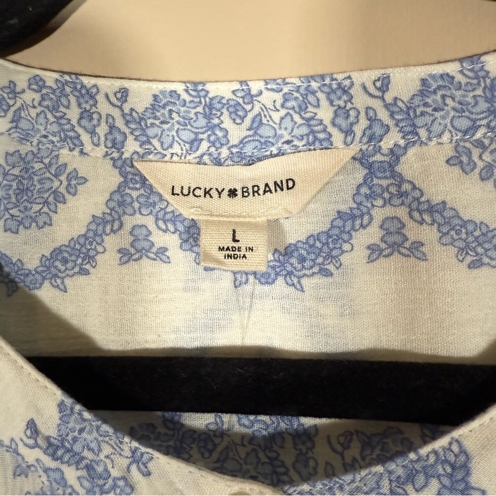 NWT Lucky Brand Boho Blue and White Floral Cotton Button Down Peasant Top Large - Picture 3 of 8